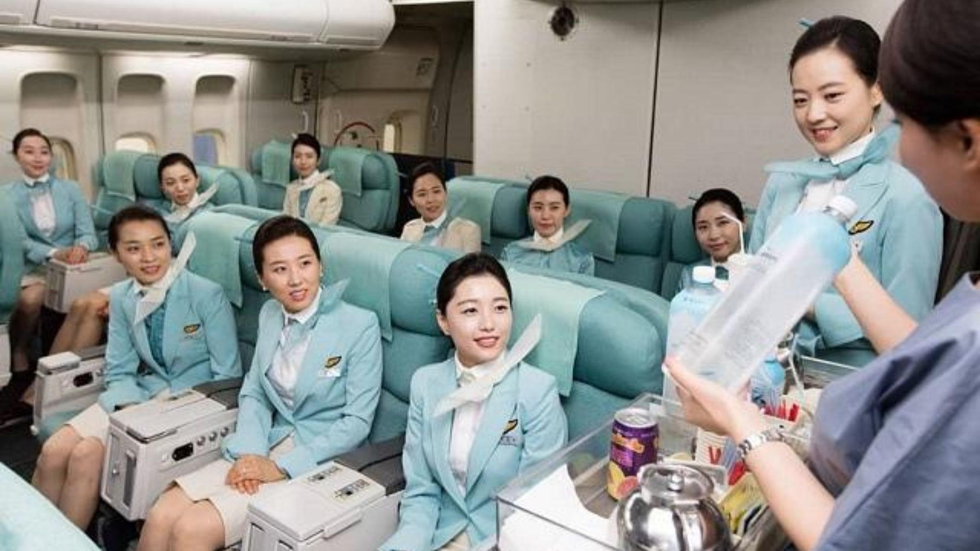 Fomat thi tuyển tiếp viên hàng không Korean Air mới nhất