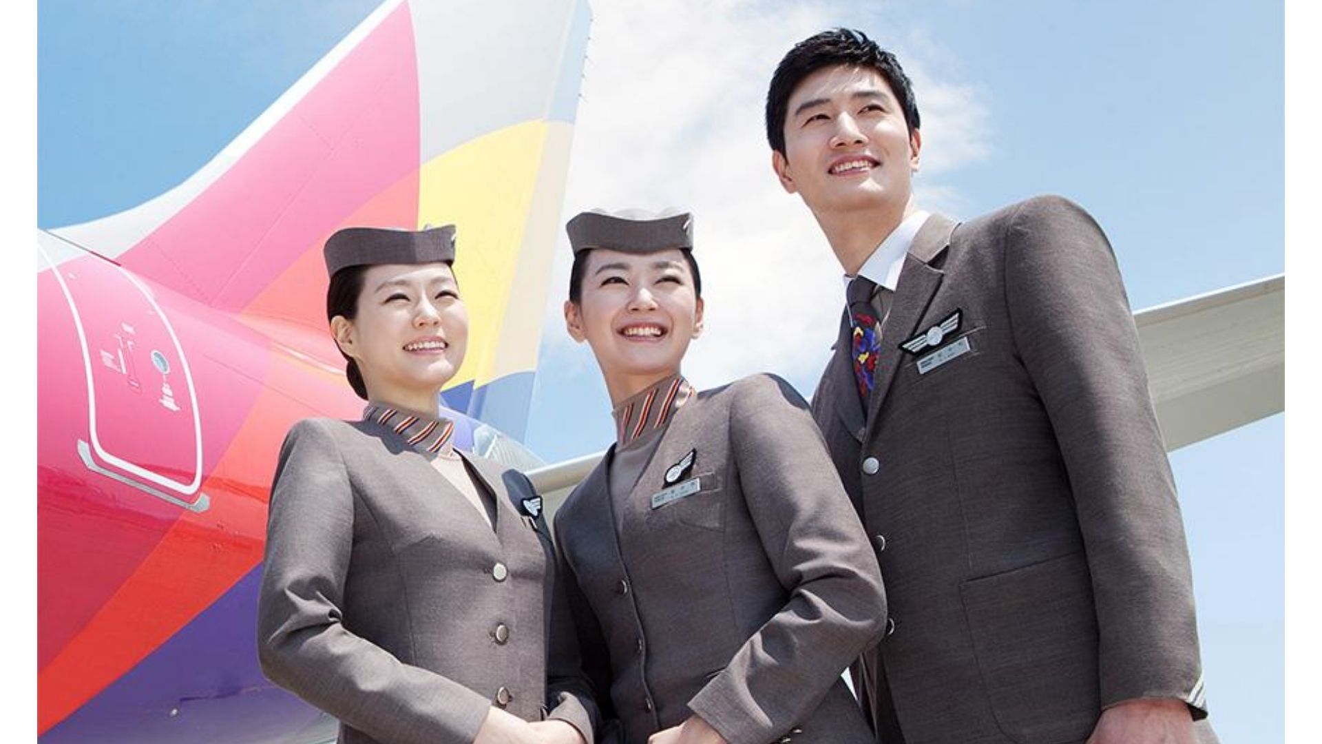 Format tuyển dụng tiếp viên hàng không Asiana mới nhất